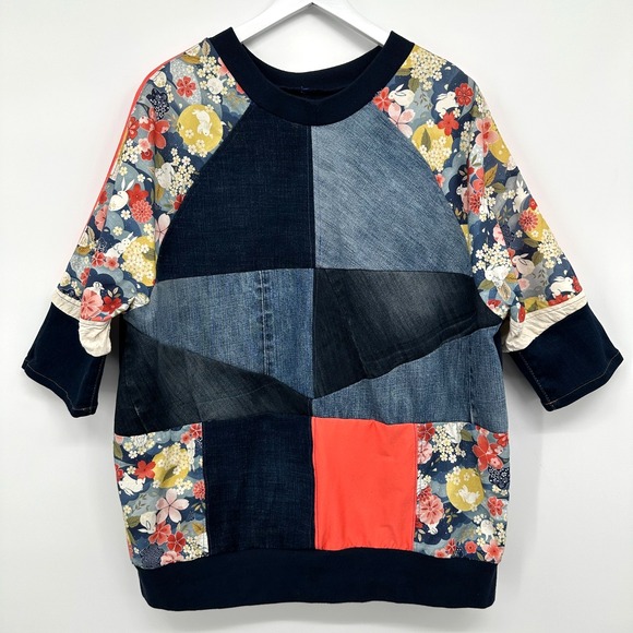 The Unbranded Brand Tops - Vintage Upcycled Patchwork Top Shirt Size L XL Boho‎ Artsy Eclectic Denim Grunge